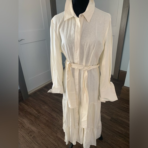 Linen, long dress, button front with tie - Picture 3 of 5